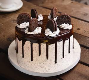 Chocolate Oreo Cake