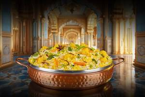 Subz-e-Biryani (Dum Veg Biryani - Serves 4-5)