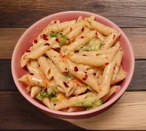White souce pasta