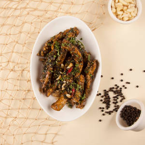 Pepper Fish With Garlic