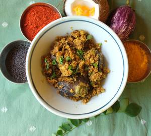 Bharli vangi [stuffed baingan]