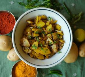 Potato stir fry [kacharya]