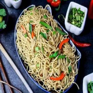 Veg Schezwan Hakka Noodles