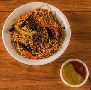 Veg Schezwan Noodles