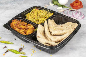 Egg Bhurji Roti Thali