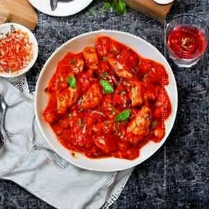 Red Pasta Sauce Chicken