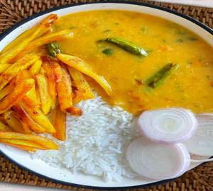 Dal chawal with aloo bhujia combo