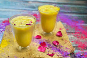 Thandai Milkshake