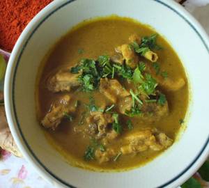 Chicken in coconut curry
