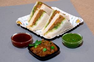 Aloo Mutter Sandwich