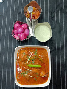 Soya Chaap Roganjosh - 8 Pcs