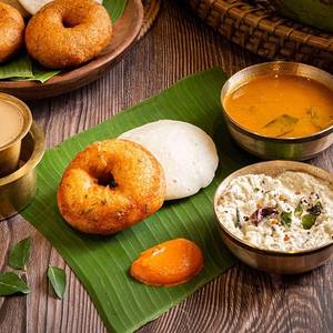 Idli Wada