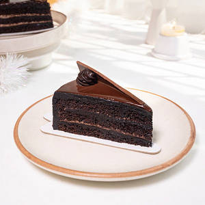 Eggless Dense Dark Chocolate Cake [TLc]