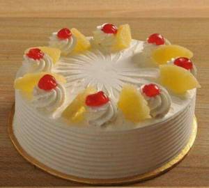 Pineapple Cake Half Kg