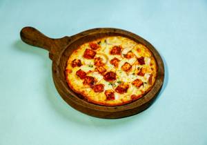 Spicy Paneer Pizza