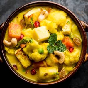 Navratan Korma