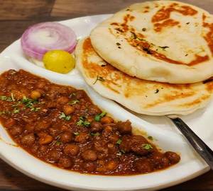 Chole kulcha [2 ps]