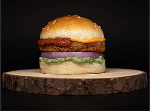 Schezwan Aloo Tikki Filler Burger (spicy)