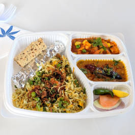 Kasuri Chicken Thali