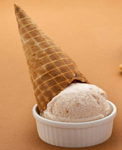 Roasted Almond Ice Cream