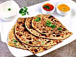 Paneer Onion Paratha 
