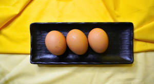 3 Brown Boiled Eggs