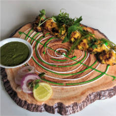 Harimirch Butter Garlic Fish Tikka