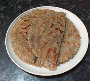 Bajra Di Roti
