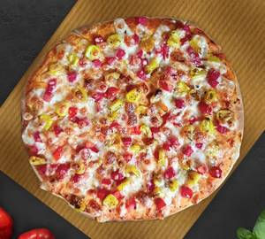 Sweet corn + tomato pizza