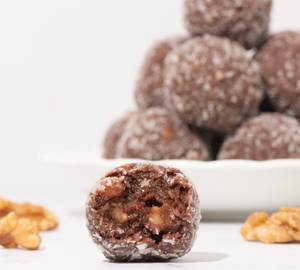Cocoa Walnut Laddoos (Gluten-free)