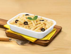 White Sauce Penne Pasta