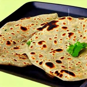 Mooli Pyaaz Prantha TAWA