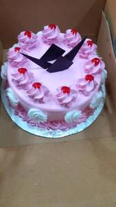 Eggless Strawberry Cake