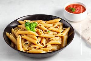 White Sauce Pasta