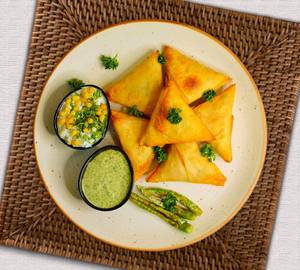 Veggie Veg Samosa (6 Pcs)
