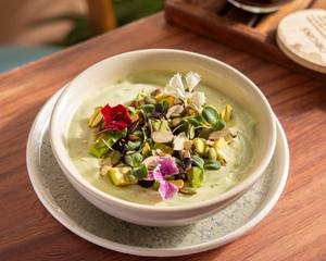 Nuts, Seeds & Leafy Greens Smoothie Bowl