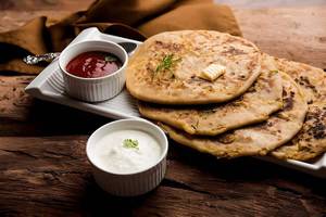 Mix Paratha