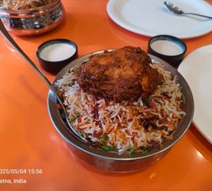 Special Chicken Dum Biryani With Raita 