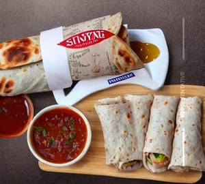 Single egg single chicken roll