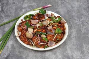 Chicken Chilly Fried Momos [8 Pieces]