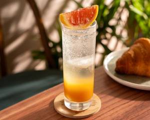 Oolong Grapefruit Iced Tea