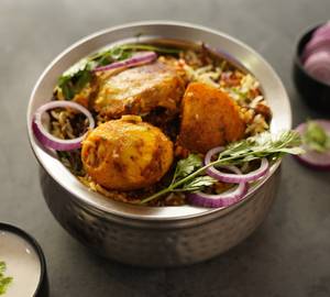 Special Chicken Hyderabadi Dum Biryani