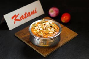 Kaju Khumb Curry