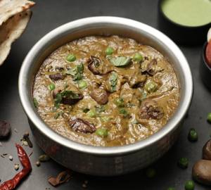 Mushroom Matar [ Serves 2 ]