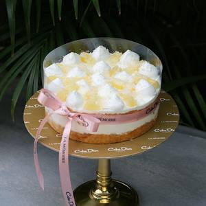 Pineapple Coconut Cake (500gms)