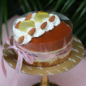 Lemon Almond Caramel Cake (500gms)