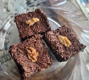 Walnut Brownie