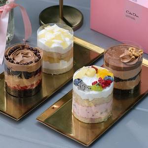 Box Of 4 Mini Cakes