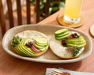 The Fresh Stack Bagel Sandwich