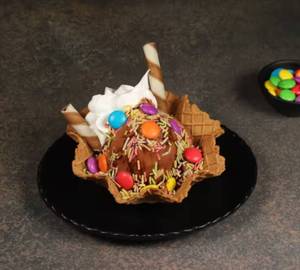 Gems Sundae